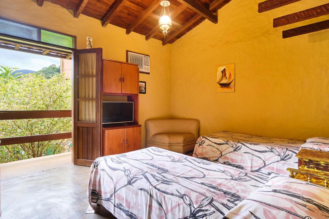 Quarto Familiar com Varanda